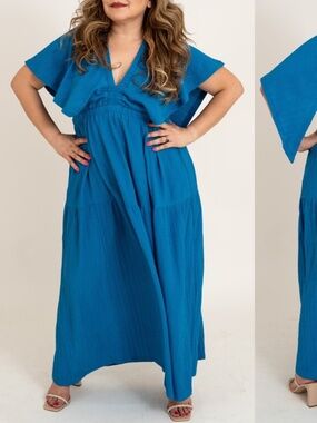 Maxi blue dress